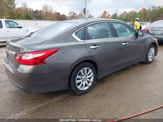 Auction sale of the 2017 Nissan Altima 2.5 S, vin: 1N4AL3AP5HN312893, lot number: 41071048