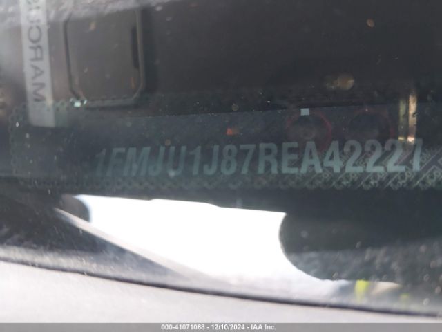 1FMJU1J87REA42227 Ford Expedition Xlt