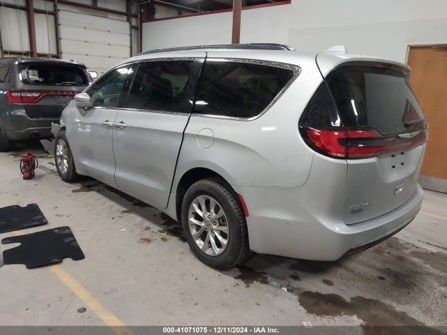 Chrysler Pacifica Touring L Awd 2022 2C4RC3BG6NR183833 Image 3