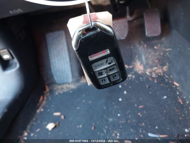 JHMZC5F38JC002560 Honda Clarity Plug-in Hybrid Touring