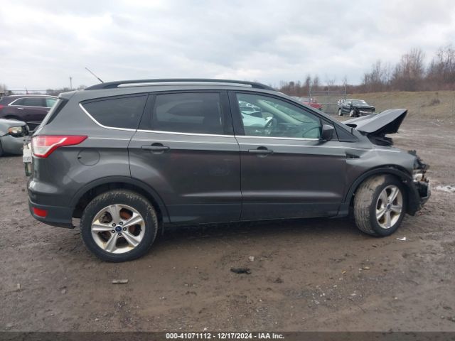 1FMCU9GX2GUC33188 Ford ESCAPE SE
