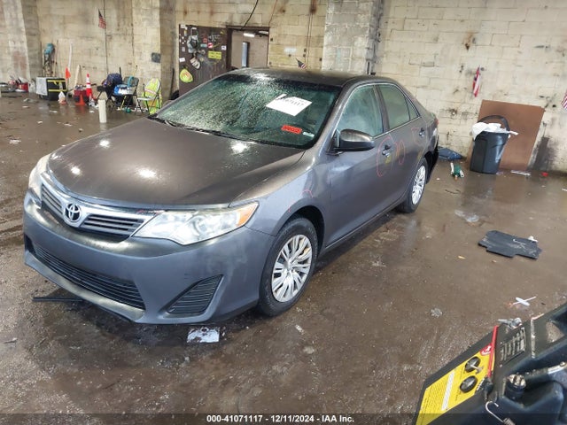 4T4BF1FK3ER412565 Toyota CAMRY L