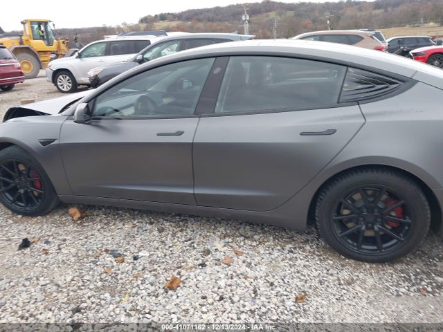 Tesla Model 3 Long Range/performance 2018 5YJ3E1EBXJF067979 Image 15