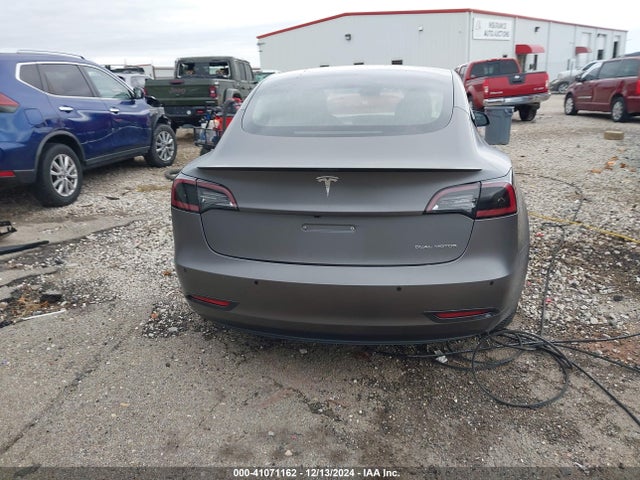 Tesla Model 3 Long Range/performance 2018 5YJ3E1EBXJF067979 Image 17