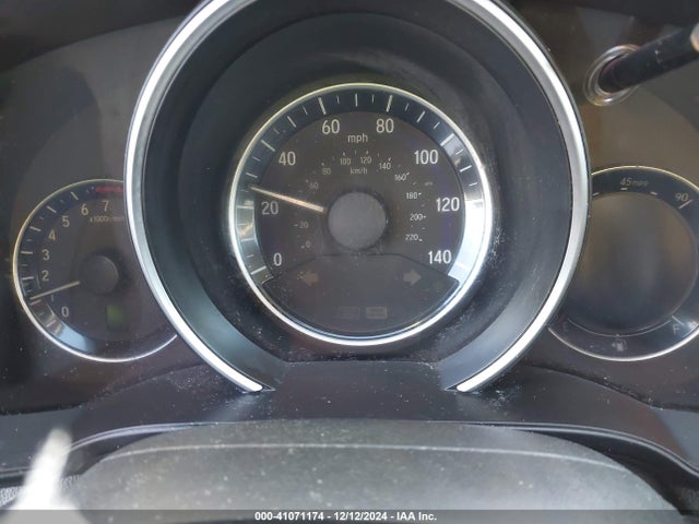 Honda FIT LX 2015 3HGGK5H50FM714773 Image 7