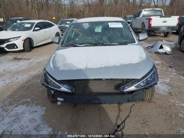 5NPD84LF1KH427937 Hyundai ELANTRA SEL