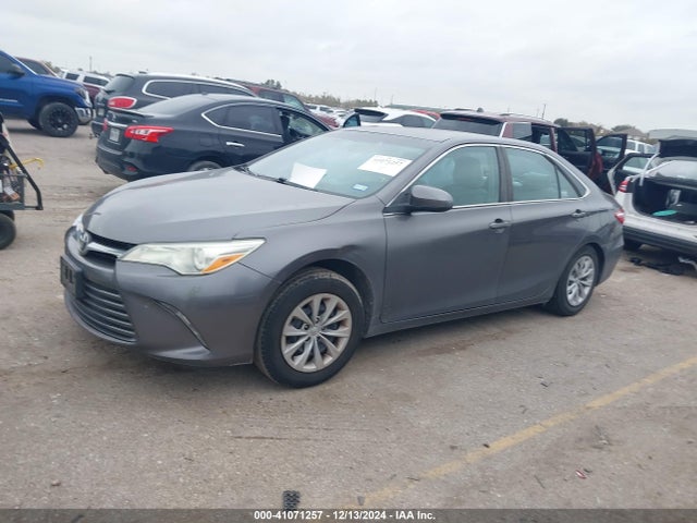 4T4BF1FK8FR514090 Toyota CAMRY LE