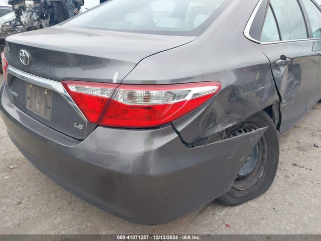 4T4BF1FK8FR514090 Toyota CAMRY LE