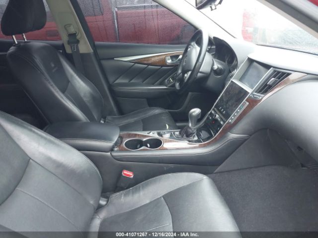 JN1BV7AR1EM686102 Infiniti Q50 Premium