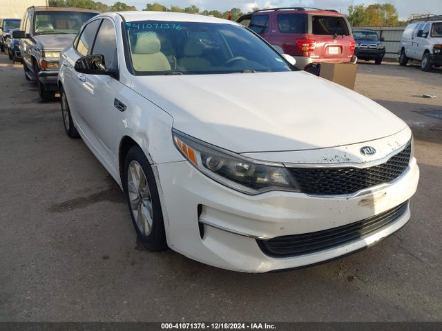 KIA Optima Lx 2017 5XXGT4L39HG134048 Image 1