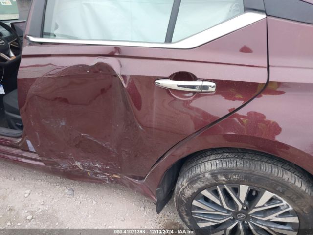 1N4BL4DW9RN412087 Nissan Altima Sv Intelligent Awd