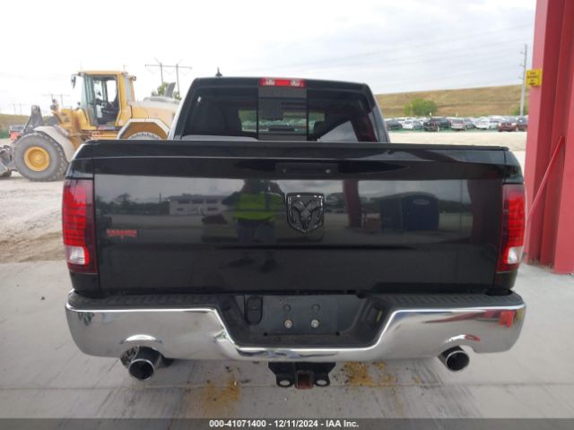 1C6RR6NM4FS589988 RAM 1500 Laramie