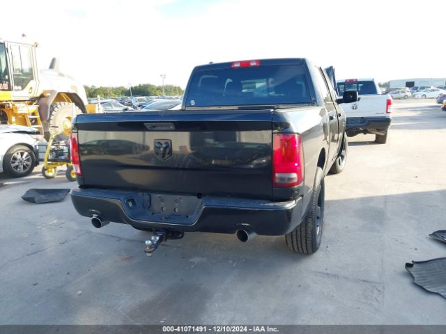 1C6RR6KT6JS305152 RAM 1500 Express  4x2 5'7 Box