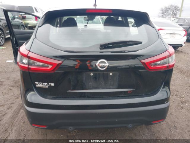 JN1BJ1CV3LW268886 Nissan Rogue Sport S Fwd Xtronic Cvt