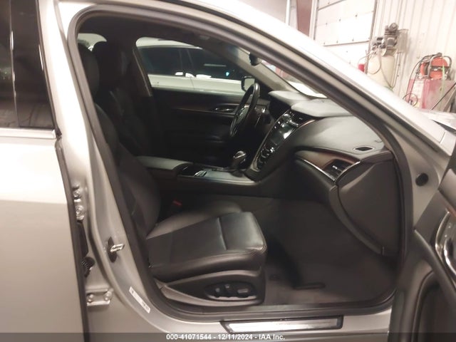 2018 CADILLAC CTS 1G6AX5SX8J0143905 Photo 4