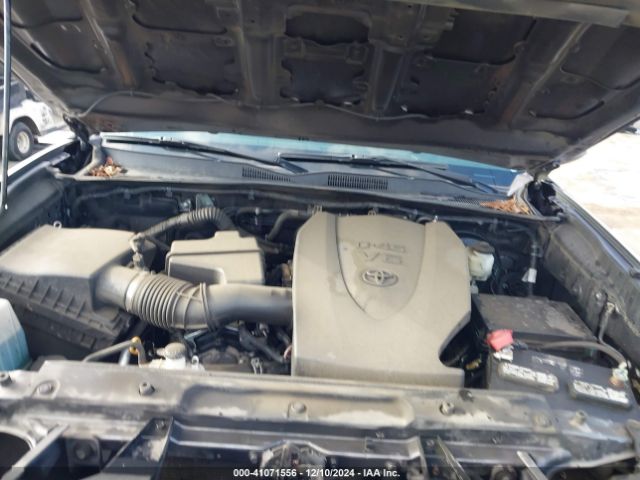5TFAZ5CNXMX110923 Toyota Tacoma Sr5 V6