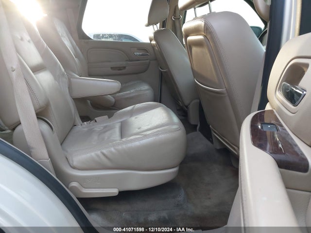 2009 CADILLAC ESCALADE 1GYFC23229R273227 Photo 7