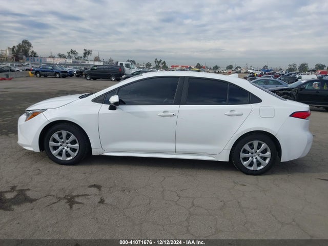 Toyota COROLLA LE 2021 5YFEPMAE3MP185157 Image 14