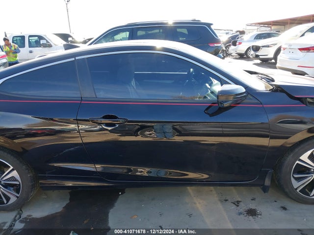 Honda Civic Ex-t 2017 2HGFC3B31HH360431 Image 14