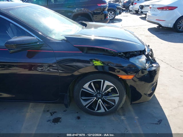 Honda Civic Ex-t 2017 2HGFC3B31HH360431 Image 18
