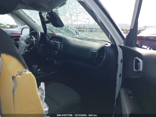 KNDJ33AU5M7144624 KIA SOUL EX