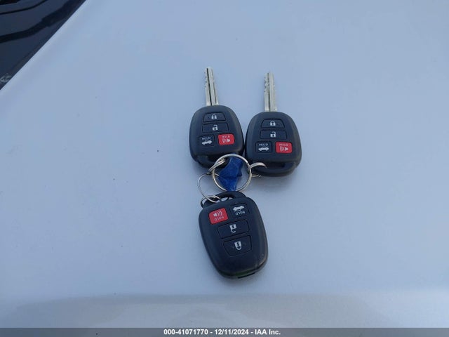 Toyota COROLLA LE 2016 2T1BURHE3GC688822 Image 11