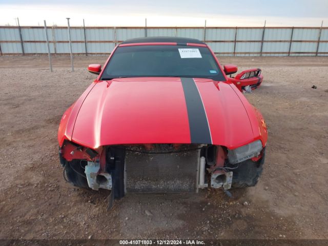 1ZVBP8EMXE5304703 Ford Mustang V6 Premium