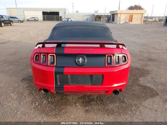 1ZVBP8EMXE5304703 Ford Mustang V6 Premium