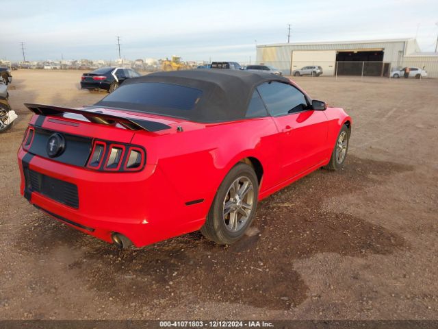 1ZVBP8EMXE5304703 Ford Mustang V6 Premium