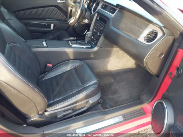 1ZVBP8EMXE5304703 Ford Mustang V6 Premium