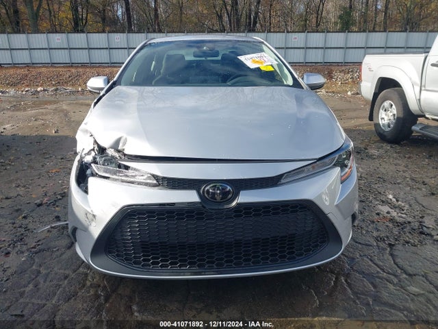 Toyota COROLLA LE 2022 JTDVPMAE7N3003017 Image 12