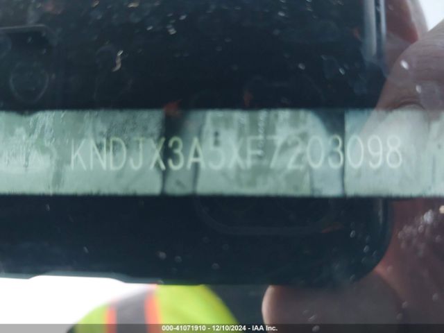 KNDJX3A5XF7203098 KIA Soul !