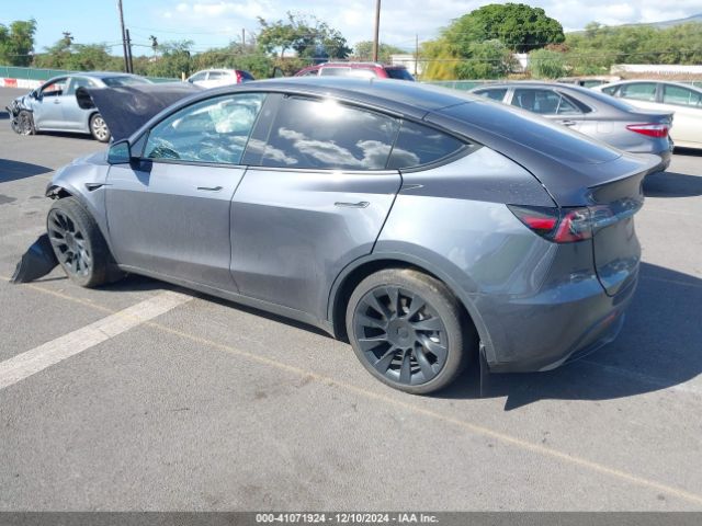 2023 TESLA MODEL Y 7SAYGAEE4PF945847 Photo 2