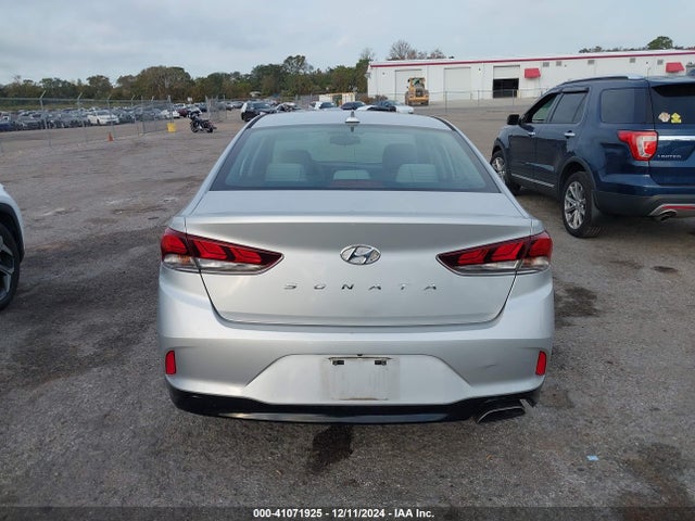 Hyundai SONATA SEL 2018 5NPE34AFXJH610015 Image 16