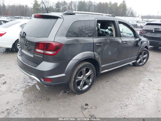 3C4PDCGB1ET260865 Dodge Journey Crossroad