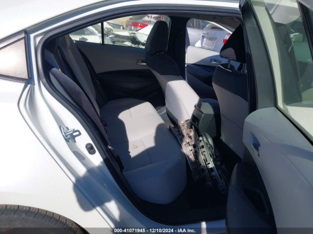 JTDEPMAE6MJ135180 Toyota COROLLA LE