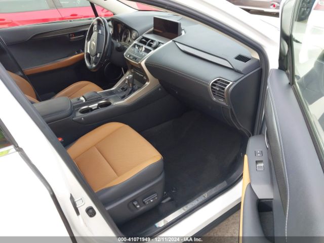 JTJYARBZ4K2128195 Lexus NX 300