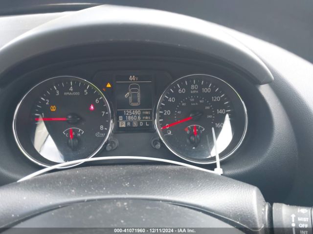 JN8AS5MT1FW666990 Nissan Rogue Select S