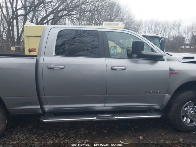 3C6UR5DJ7NG176903 RAM 2500 Big Horn  4x4 6'4 Box