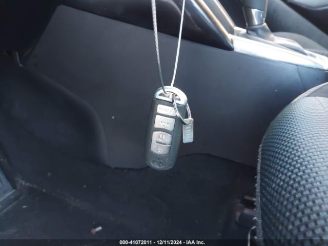 3MYDLBYV7JY311423 Toyota YARIS IA