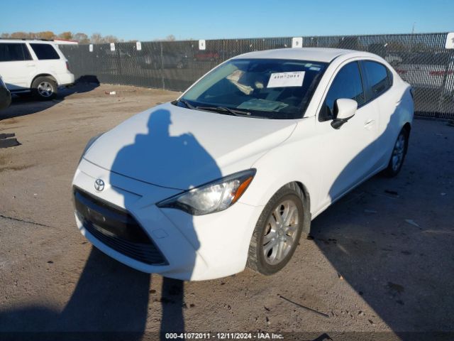 3MYDLBYV7JY311423 Toyota YARIS IA