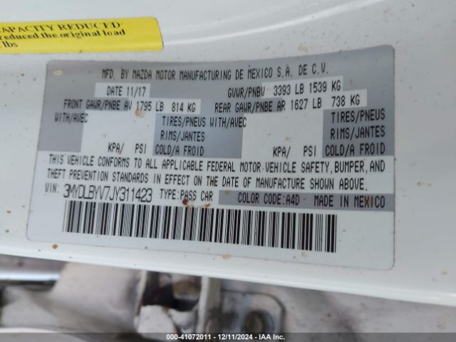 3MYDLBYV7JY311423 Toyota YARIS IA