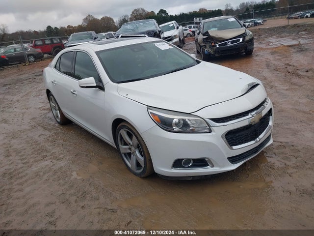 2015 1G11G5SX8FF178695 main image