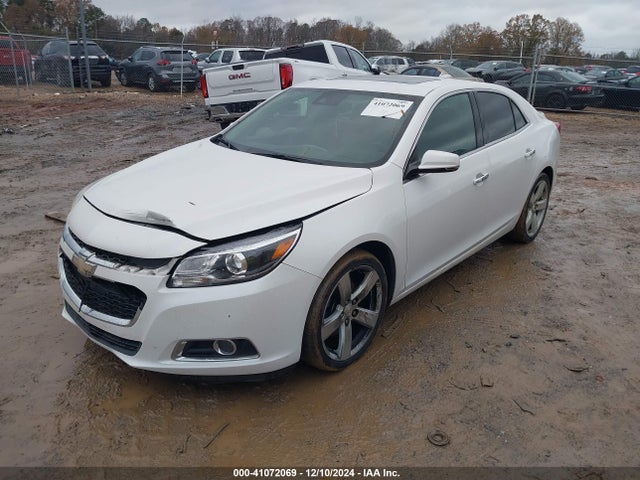 Chevrolet Malibu 2lz 2015 1G11G5SX8FF178695 Image 2