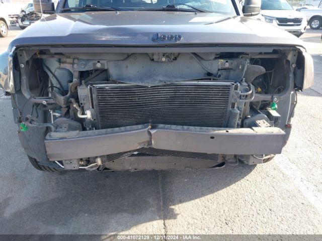 1C4NJPBA3FD429782 Jeep Patriot Altitude Edition