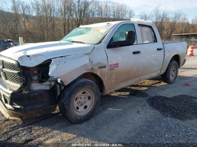3C6RR7KT7PG641320 RAM 1500 Classic Tradesman  4x4 5'7 Box