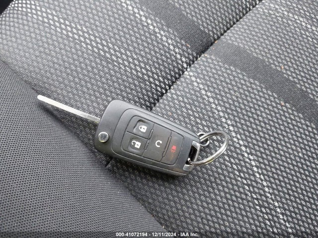 Chevrolet Sonic Lt Auto 2016 1G1JC6SB8G4178585 Image 11