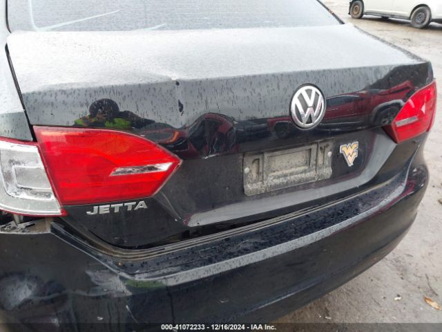 3VW2K7AJ8EM440374 Volkswagen Jetta 2.0l S