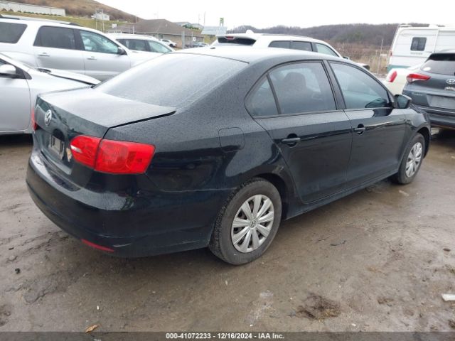3VW2K7AJ8EM440374 Volkswagen Jetta 2.0l S