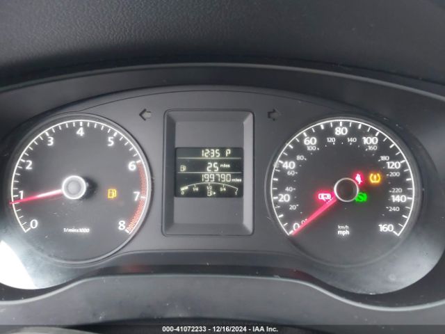 3VW2K7AJ8EM440374 Volkswagen Jetta 2.0l S